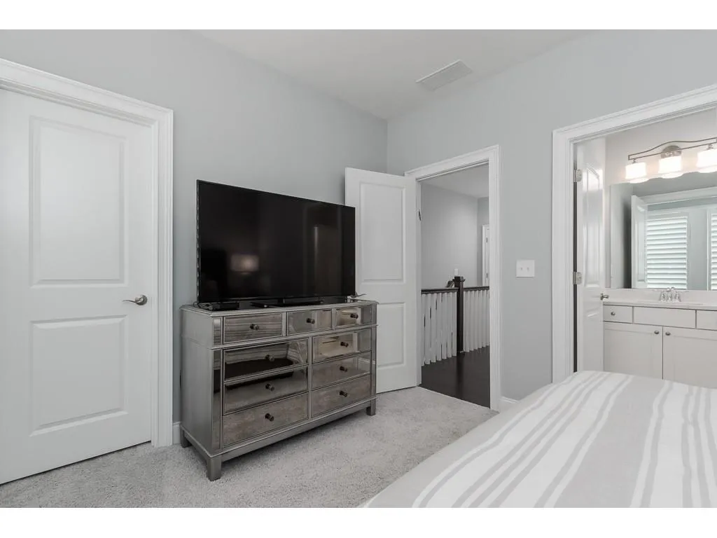 6719 Encore Boulevard, Sandy Springs, Georgia 30328, 3 Bedrooms Bedrooms, ,3 BathroomsBathrooms,Residential,Sold,6719 Encore Boulevard,6785149