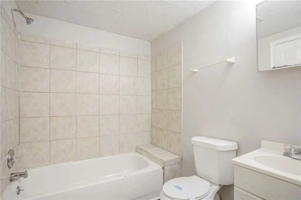 2757 Revere Drive Nw, Atlanta, Georgia 30318, 3 Bedrooms Bedrooms, ,2 BathroomsBathrooms,Residential,For Sale,2757 Revere Drive Nw,7594616