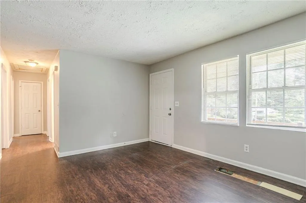 2757 Revere Drive Nw, Atlanta, Georgia 30318, 3 Bedrooms Bedrooms, ,2 BathroomsBathrooms,Residential,For Sale,2757 Revere Drive Nw,7594616