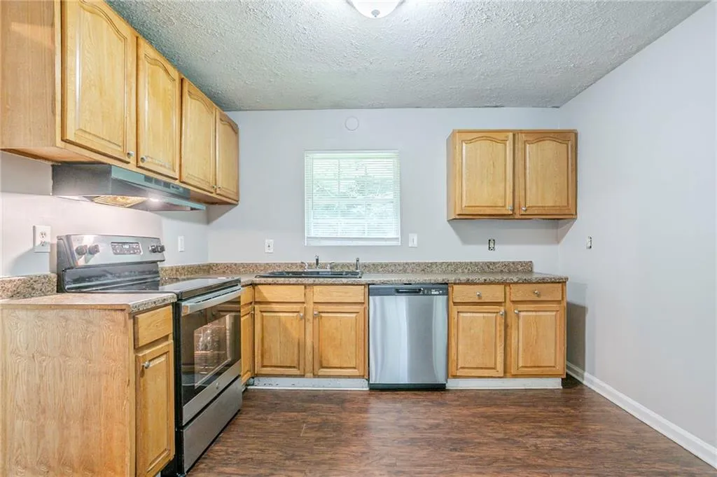 2757 Revere Drive Nw, Atlanta, Georgia 30318, 3 Bedrooms Bedrooms, ,2 BathroomsBathrooms,Residential,For Sale,2757 Revere Drive Nw,7594616