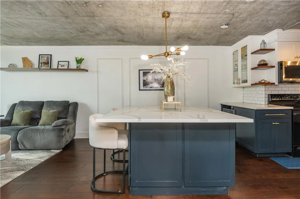 2870 Pharr Court South Nw Unit 2007, Atlanta, Georgia 30305, 1 Bedroom Bedrooms, ,1 BathroomBathrooms,Residential,For Sale,2870 Pharr Court South Nw Unit 2007,7670659