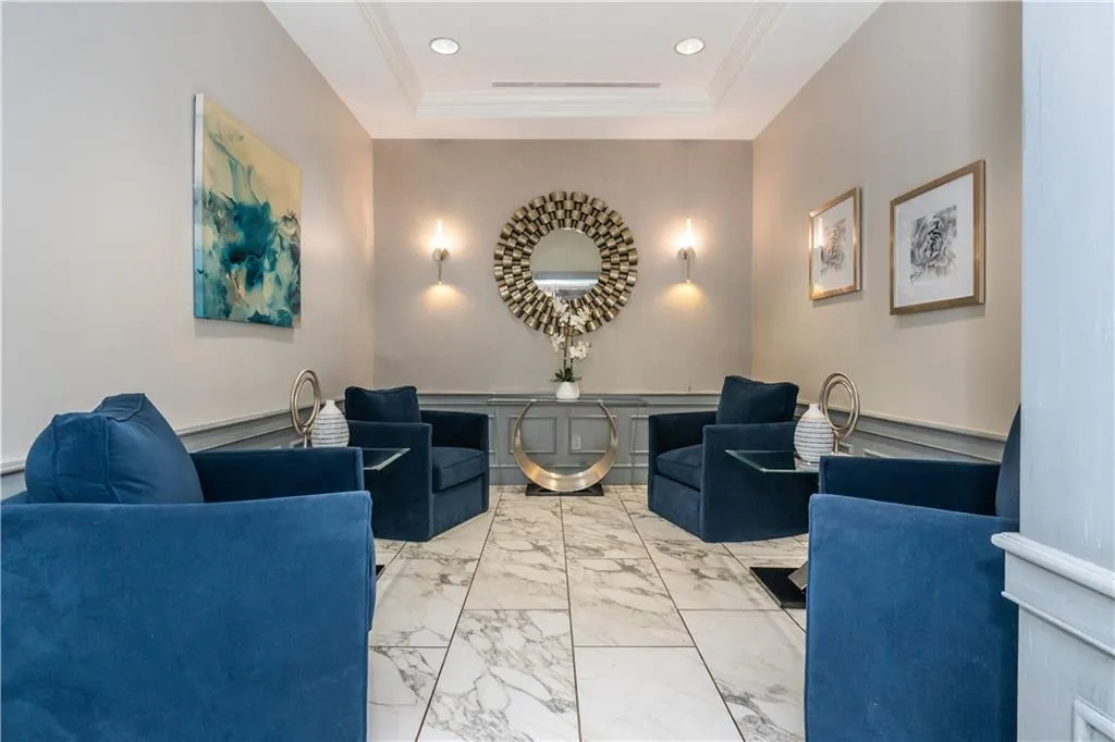 2870 Pharr Court South Nw Unit 2007, Atlanta, Georgia 30305, 1 Bedroom Bedrooms, ,1 BathroomBathrooms,Residential,For Sale,2870 Pharr Court South Nw Unit 2007,7670659