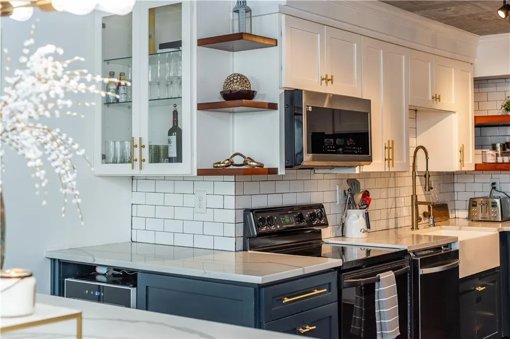 2870 Pharr Court South Nw Unit 2007, Atlanta, Georgia 30305, 1 Bedroom Bedrooms, ,1 BathroomBathrooms,Residential,For Sale,2870 Pharr Court South Nw Unit 2007,7670659