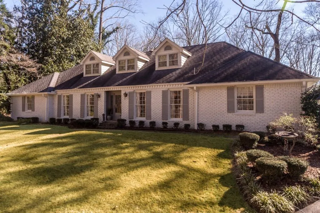 7105 Brandon Mill Road, Sandy Springs, Georgia 30328, 4 Bedrooms Bedrooms, ,2 BathroomsBathrooms,Residential,Sold,7105 Brandon Mill Road,5957183