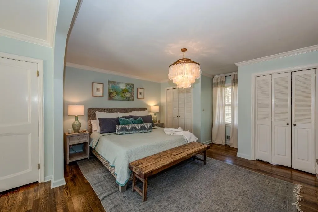 7105 Brandon Mill Road, Sandy Springs, Georgia 30328, 4 Bedrooms Bedrooms, ,2 BathroomsBathrooms,Residential,Sold,7105 Brandon Mill Road,5957183
