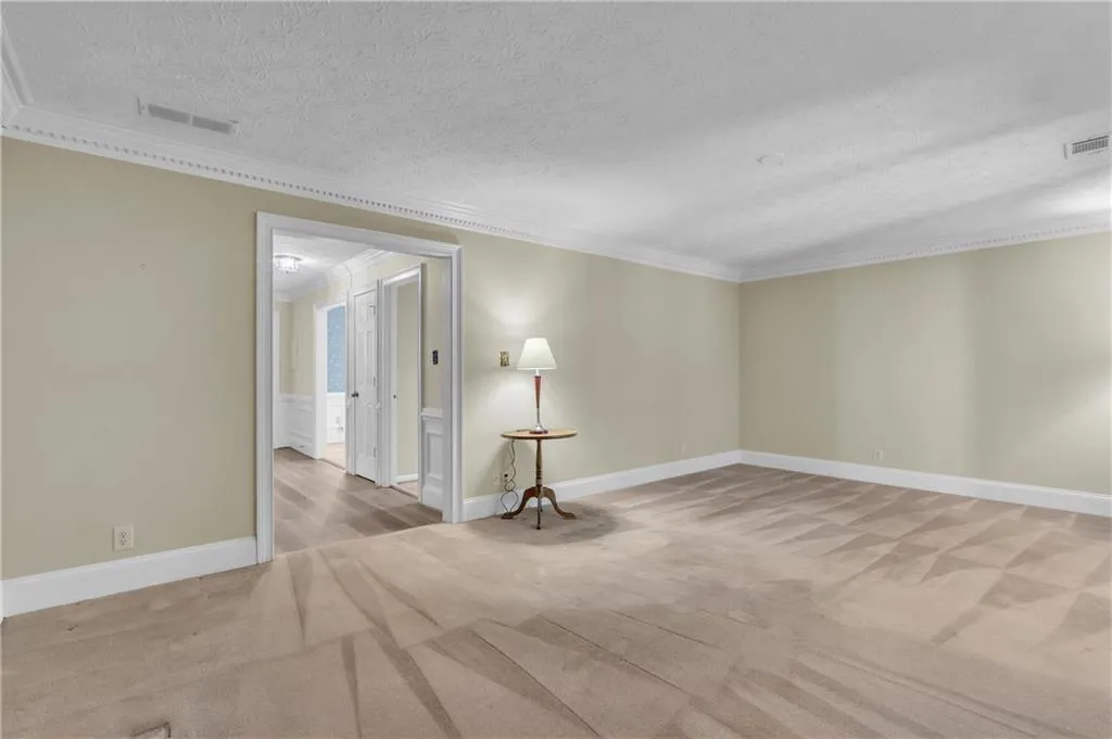 7906 Briar Villa Place, Atlanta, Georgia 30350, 2 Bedrooms Bedrooms, ,2 BathroomsBathrooms,Residential,Sold,7906 Briar Villa Place,7394633