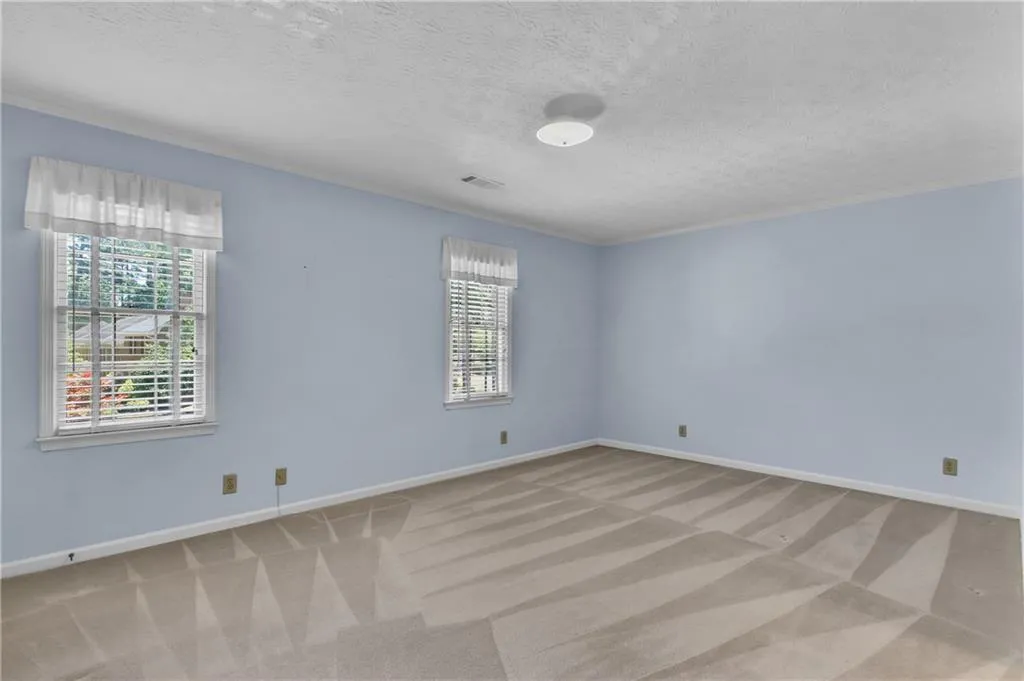 7906 Briar Villa Place, Atlanta, Georgia 30350, 2 Bedrooms Bedrooms, ,2 BathroomsBathrooms,Residential,Sold,7906 Briar Villa Place,7394633