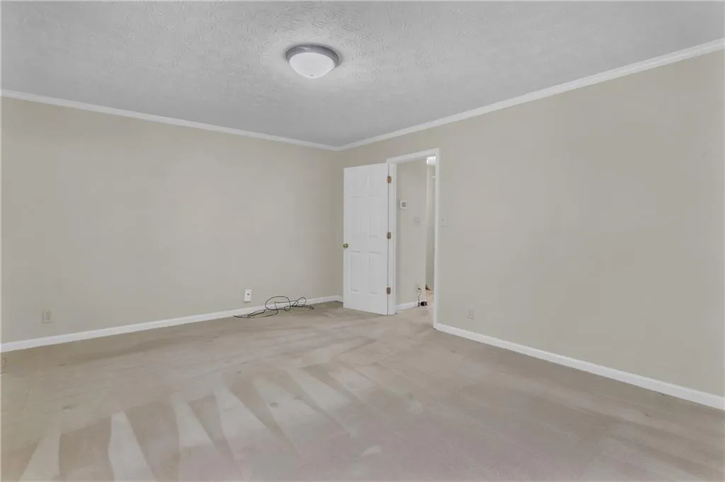 7906 Briar Villa Place, Atlanta, Georgia 30350, 2 Bedrooms Bedrooms, ,2 BathroomsBathrooms,Residential,Sold,7906 Briar Villa Place,7394633