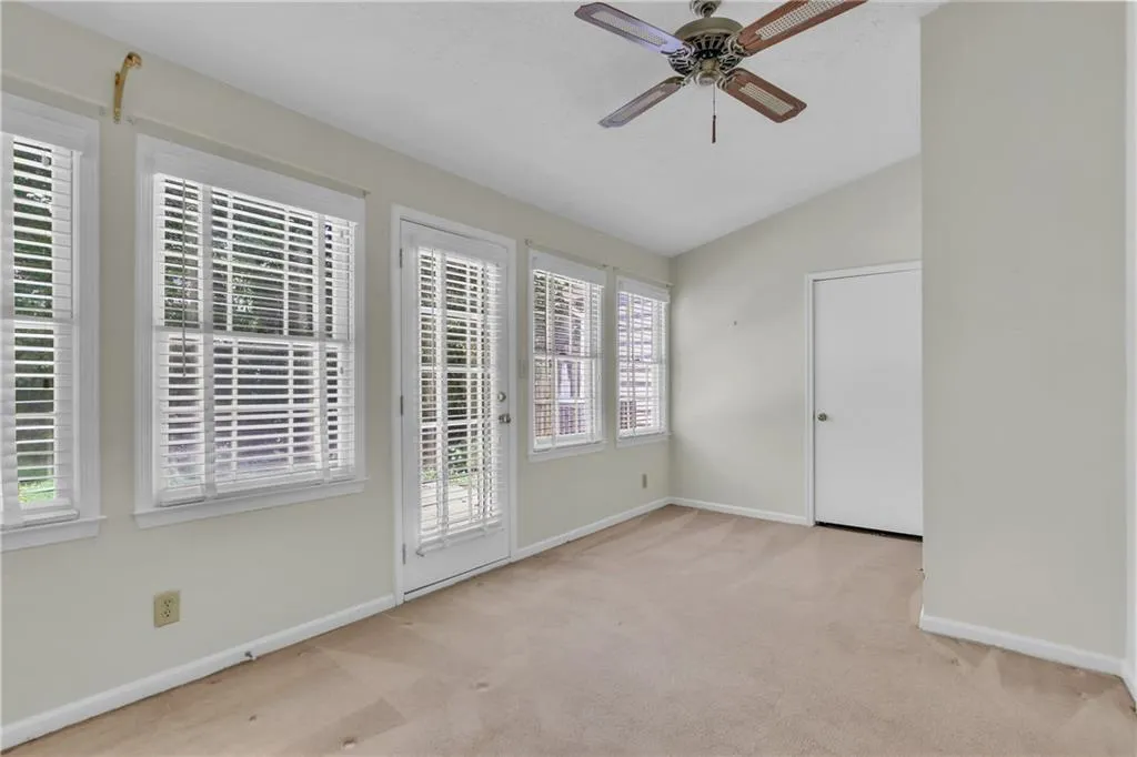 7906 Briar Villa Place, Atlanta, Georgia 30350, 2 Bedrooms Bedrooms, ,2 BathroomsBathrooms,Residential,Sold,7906 Briar Villa Place,7394633