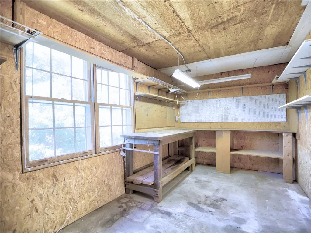 7300 Wynhill Drive, Sandy Springs, Georgia 30328, 4 Bedrooms Bedrooms, ,4 BathroomsBathrooms,Residential,Sold,7300 Wynhill Drive,7410957