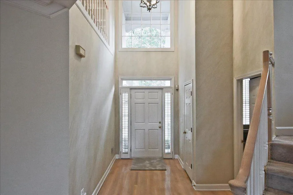 5720 Cameron Hall Place Nw, Sandy Springs, Georgia 30328, 3 Bedrooms Bedrooms, ,2 BathroomsBathrooms,Residential,For Sale,5720 Cameron Hall Place Nw,7661408