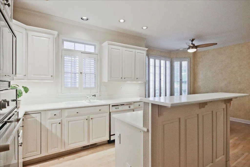 5720 Cameron Hall Place Nw, Sandy Springs, Georgia 30328, 3 Bedrooms Bedrooms, ,2 BathroomsBathrooms,Residential,For Sale,5720 Cameron Hall Place Nw,7661408