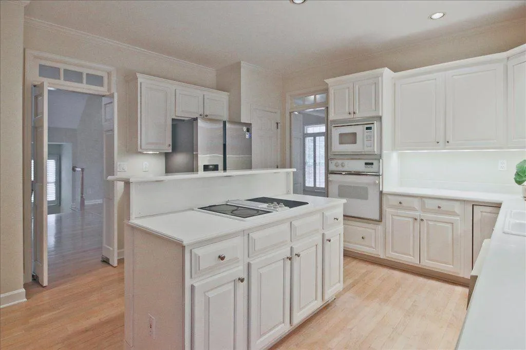 5720 Cameron Hall Place Nw, Sandy Springs, Georgia 30328, 3 Bedrooms Bedrooms, ,2 BathroomsBathrooms,Residential,For Sale,5720 Cameron Hall Place Nw,7661408