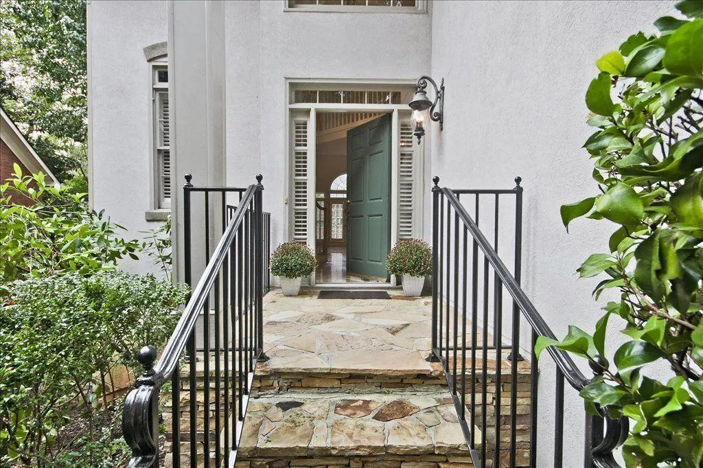 5720 Cameron Hall Place Nw, Sandy Springs, Georgia 30328, 3 Bedrooms Bedrooms, ,2 BathroomsBathrooms,Residential,For Sale,5720 Cameron Hall Place Nw,7661408