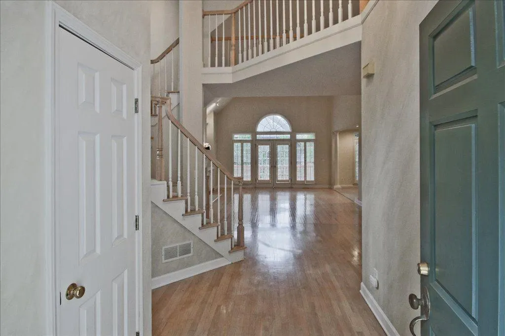 5720 Cameron Hall Place Nw, Sandy Springs, Georgia 30328, 3 Bedrooms Bedrooms, ,2 BathroomsBathrooms,Residential,For Sale,5720 Cameron Hall Place Nw,7661408