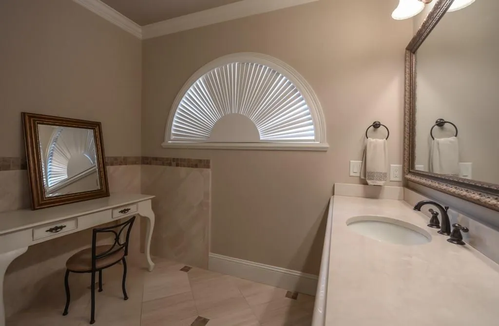 50 High Top Circle, Sandy Springs, Georgia 30328, 5 Bedrooms Bedrooms, ,4 BathroomsBathrooms,Residential,Sold,50 High Top Circle,5885813