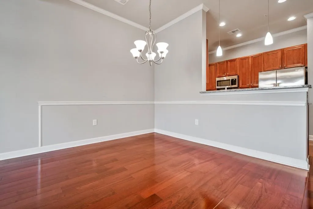 7265 Glisten Avenue Unit 136, Atlanta, Georgia 30328, 2 Bedrooms Bedrooms, ,2 BathroomsBathrooms,Residential,Sold,7265 Glisten Avenue Unit 136,6951725
