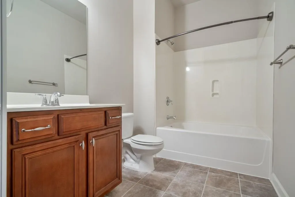 7265 Glisten Avenue Unit 136, Atlanta, Georgia 30328, 2 Bedrooms Bedrooms, ,2 BathroomsBathrooms,Residential,Sold,7265 Glisten Avenue Unit 136,6951725