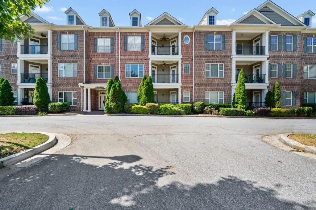 7265 Glisten Avenue Unit 136, Atlanta, Georgia 30328, 2 Bedrooms Bedrooms, ,2 BathroomsBathrooms,Residential,Sold,7265 Glisten Avenue Unit 136,6951725