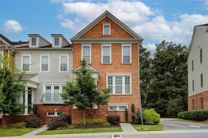 2166 Weldonberry Drive Ne, Atlanta, Georgia 30319