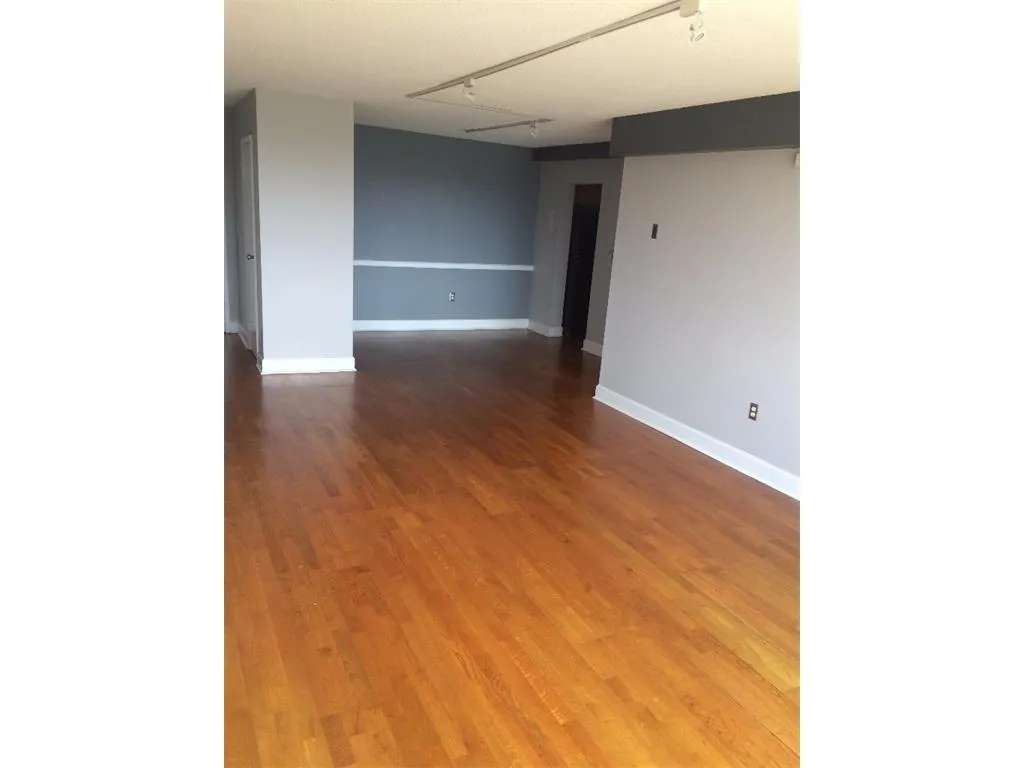 2479 Peachtree Road Ne Unit 606, Atlanta, Georgia 30305, 1 Bedroom Bedrooms, ,1 BathroomBathrooms,Residential,Sold,2479 Peachtree Road Ne Unit 606,5762023