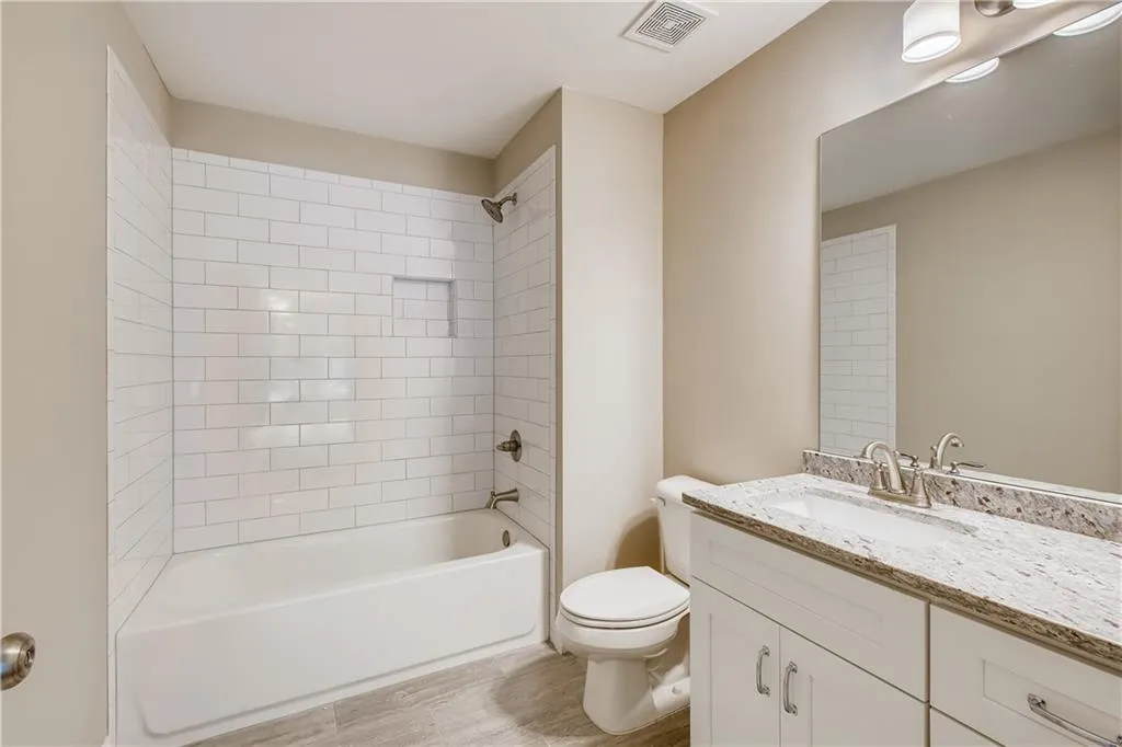 5860 Hilderbrand Drive, Sandy Springs, Georgia 30328, 5 Bedrooms Bedrooms, ,4 BathroomsBathrooms,Residential,Sold,5860 Hilderbrand Drive,6765536