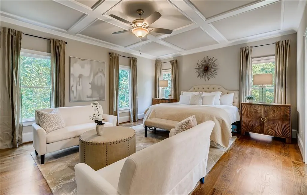5860 Hilderbrand Drive, Sandy Springs, Georgia 30328, 5 Bedrooms Bedrooms, ,4 BathroomsBathrooms,Residential,Sold,5860 Hilderbrand Drive,6765536