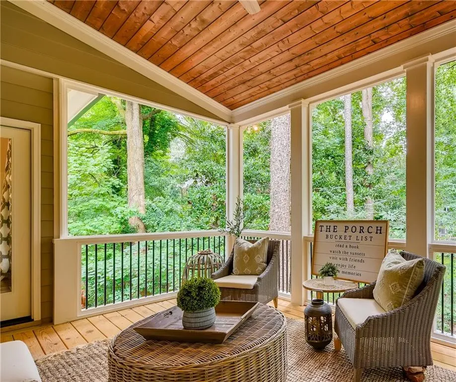 5860 Hilderbrand Drive, Sandy Springs, Georgia 30328, 5 Bedrooms Bedrooms, ,4 BathroomsBathrooms,Residential,Sold,5860 Hilderbrand Drive,6765536