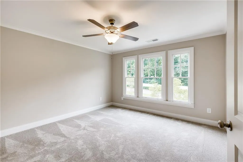 5860 Hilderbrand Drive, Sandy Springs, Georgia 30328, 5 Bedrooms Bedrooms, ,4 BathroomsBathrooms,Residential,Sold,5860 Hilderbrand Drive,6765536
