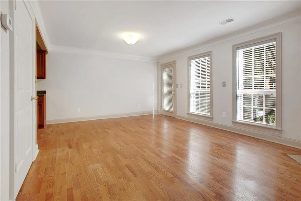 204 Masons Creek Circle, Atlanta, Georgia 30350, 2 Bedrooms Bedrooms, ,2 BathroomsBathrooms,Residential,Sold,204 Masons Creek Circle,5608282