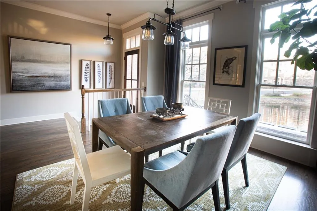 1413 River Vista Drive, Sandy Springs, Georgia 30339, 4 Bedrooms Bedrooms, ,4 BathroomsBathrooms,Residential,Sold,1413 River Vista Drive,6672282