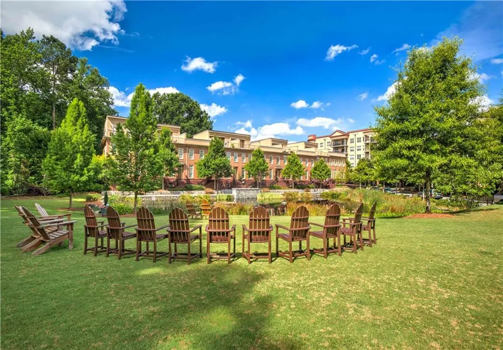 1413 River Vista Drive, Sandy Springs, Georgia 30339, 4 Bedrooms Bedrooms, ,4 BathroomsBathrooms,Residential,Sold,1413 River Vista Drive,6672282