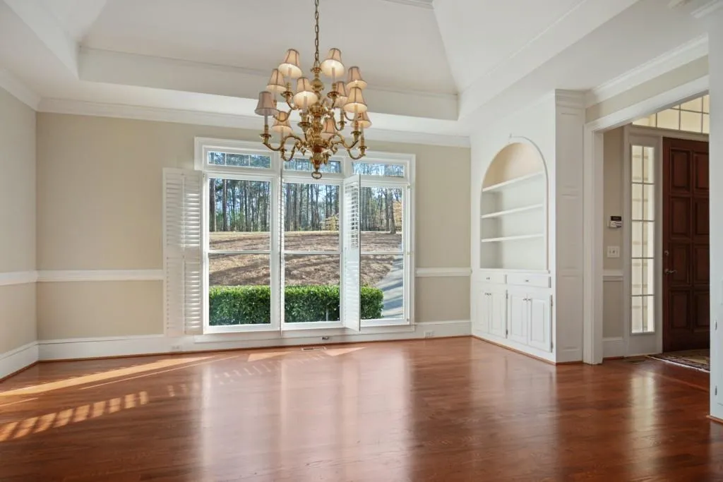 8160 Jett Ferry Road, Sandy Springs, Georgia 30350, 5 Bedrooms Bedrooms, ,5 BathroomsBathrooms,Residential,Sold,8160 Jett Ferry Road,6853002