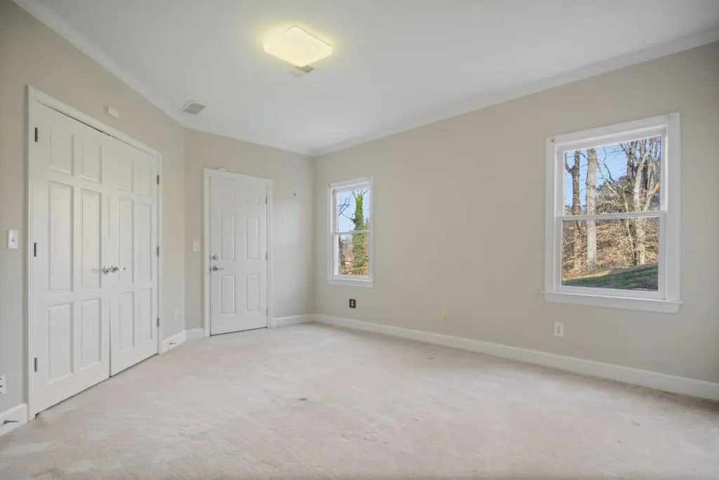 8160 Jett Ferry Road, Sandy Springs, Georgia 30350, 5 Bedrooms Bedrooms, ,5 BathroomsBathrooms,Residential,Sold,8160 Jett Ferry Road,6853002