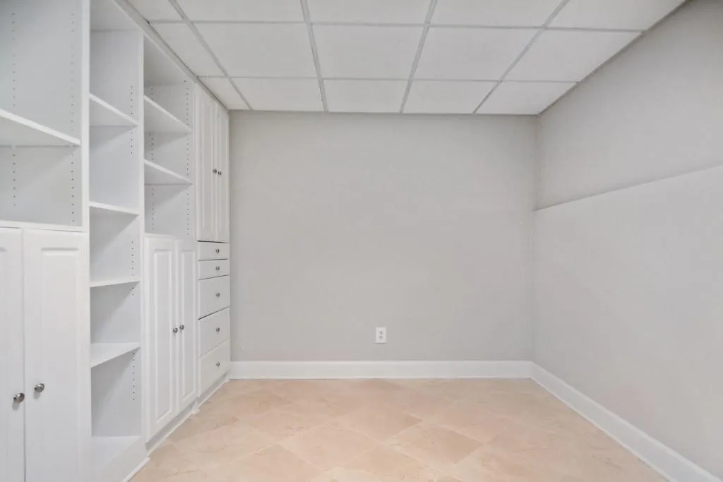 8160 Jett Ferry Road, Sandy Springs, Georgia 30350, 5 Bedrooms Bedrooms, ,5 BathroomsBathrooms,Residential,Sold,8160 Jett Ferry Road,6853002