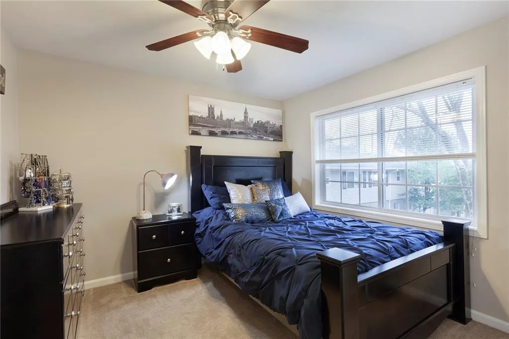 6940 Roswell Road Unit 13a, Sandy Springs, Georgia 30328, 2 Bedrooms Bedrooms, ,1 BathroomBathrooms,Residential,Sold,6940 Roswell Road Unit 13a,6828056