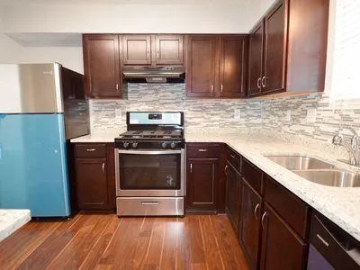 102 Wedgewood Way, Atlanta, Georgia 30350, 2 Bedrooms Bedrooms, ,2 BathroomsBathrooms,Residential,Sold,102 Wedgewood Way,6709612