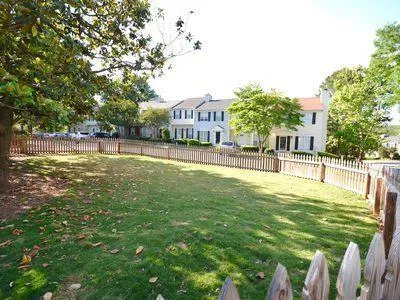 102 Wedgewood Way, Atlanta, Georgia 30350, 2 Bedrooms Bedrooms, ,2 BathroomsBathrooms,Residential,Sold,102 Wedgewood Way,6709612