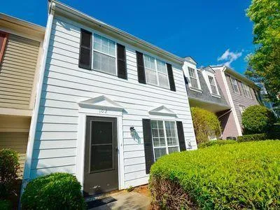 102 Wedgewood Way, Atlanta, Georgia 30350, 2 Bedrooms Bedrooms, ,2 BathroomsBathrooms,Residential,Sold,102 Wedgewood Way,6709612