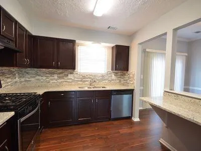 102 Wedgewood Way, Atlanta, Georgia 30350, 2 Bedrooms Bedrooms, ,2 BathroomsBathrooms,Residential,Sold,102 Wedgewood Way,6709612