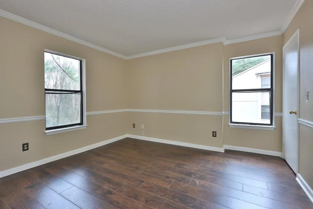 2410 Huntingdon Chase, Sandy Springs, Georgia 30350, 3 Bedrooms Bedrooms, ,2 BathroomsBathrooms,Residential,Sold,2410 Huntingdon Chase,6660829