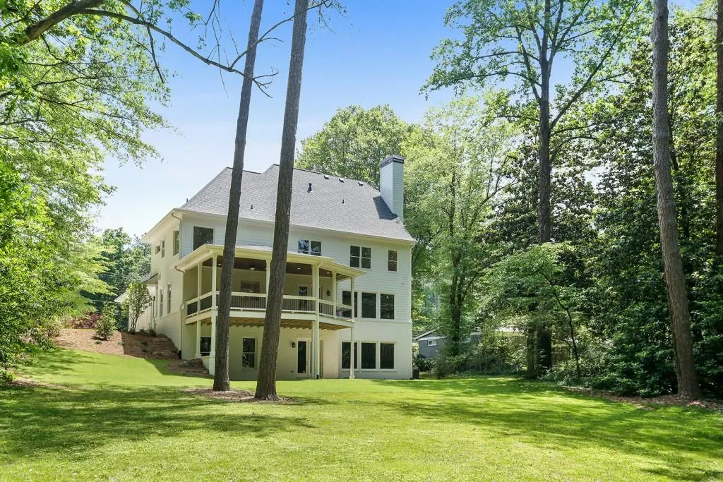 6368 Vernon Woods Drive, Sandy Springs, Georgia 30328, 4 Bedrooms Bedrooms, ,4 BathroomsBathrooms,Residential,Sold,6368 Vernon Woods Drive,6557115