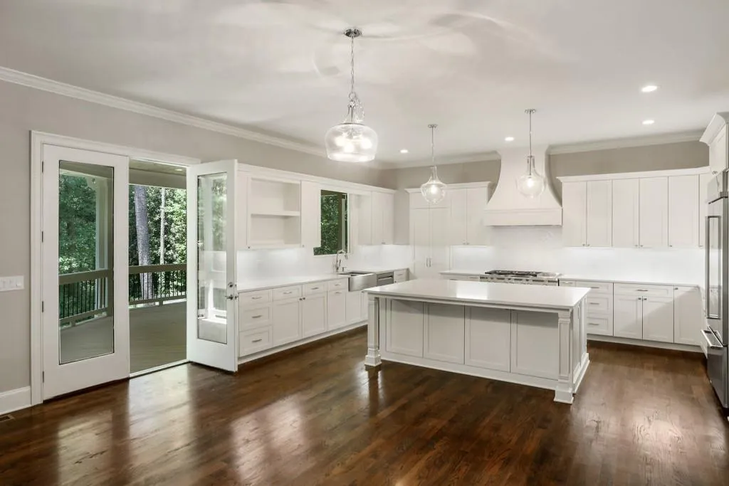 6368 Vernon Woods Drive, Sandy Springs, Georgia 30328, 4 Bedrooms Bedrooms, ,4 BathroomsBathrooms,Residential,Sold,6368 Vernon Woods Drive,6557115