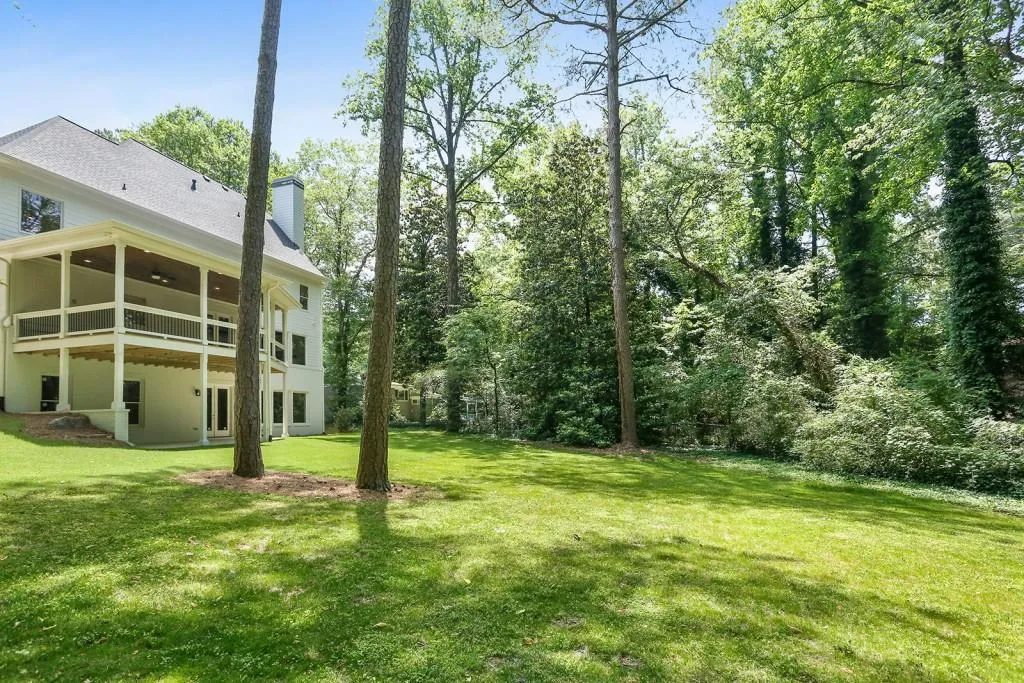 6368 Vernon Woods Drive, Sandy Springs, Georgia 30328, 4 Bedrooms Bedrooms, ,4 BathroomsBathrooms,Residential,Sold,6368 Vernon Woods Drive,6557115