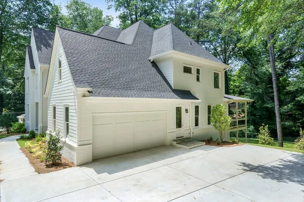 6368 Vernon Woods Drive, Sandy Springs, Georgia 30328, 4 Bedrooms Bedrooms, ,4 BathroomsBathrooms,Residential,Sold,6368 Vernon Woods Drive,6557115