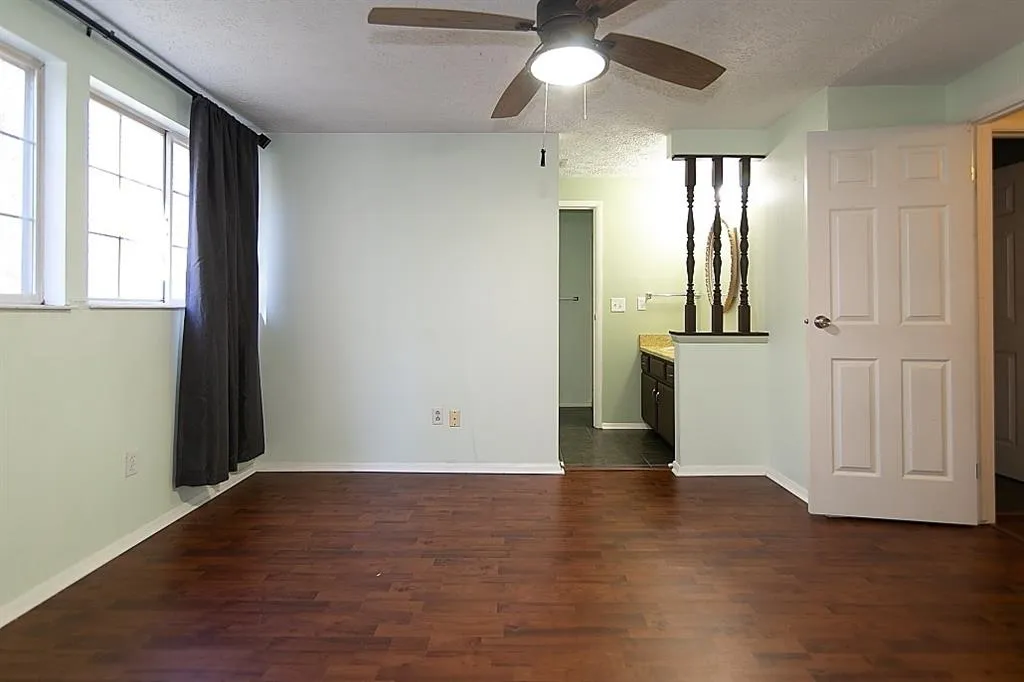 8877 Roberts Drive, Sandy Springs, Georgia 30350, 2 Bedrooms Bedrooms, ,2 BathroomsBathrooms,Residential,Sold,8877 Roberts Drive,6118608