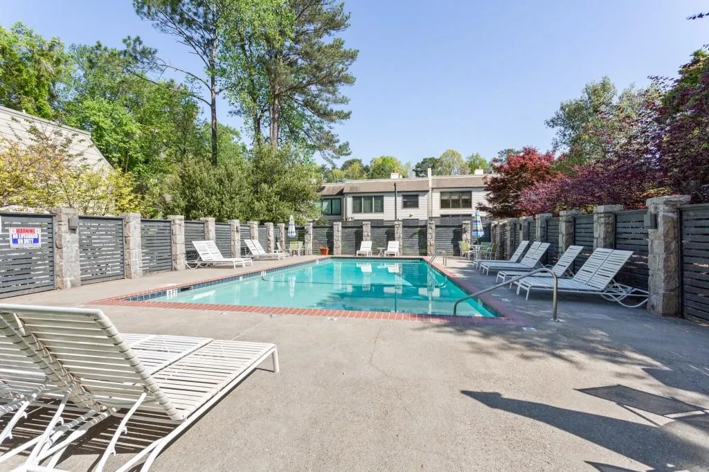 72 Forrest Place Unit 72, Sandy Springs, Georgia 30328, 3 Bedrooms Bedrooms, ,2 BathroomsBathrooms,Residential,Sold,72 Forrest Place Unit 72,6869486