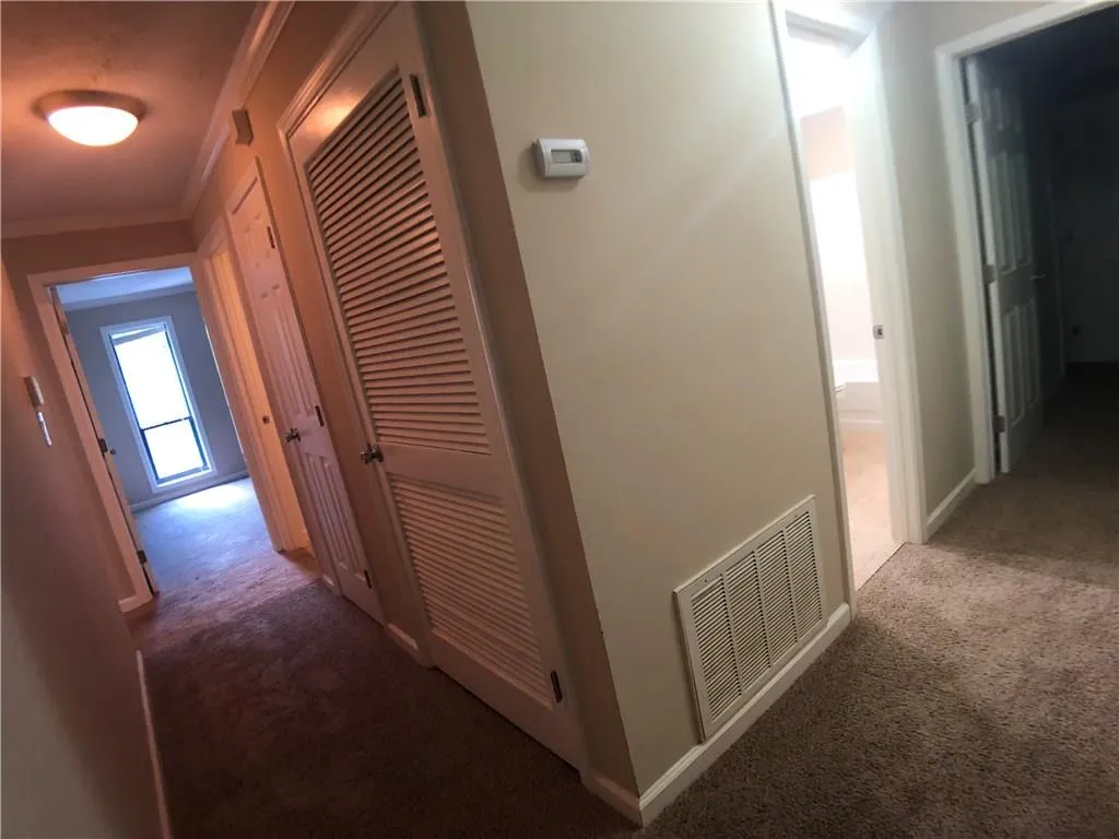 8740 Roswell Road Unit 8c, Atlanta, Georgia 30350, 3 Bedrooms Bedrooms, ,2 BathroomsBathrooms,Residential,Sold,8740 Roswell Road Unit 8c,6030712