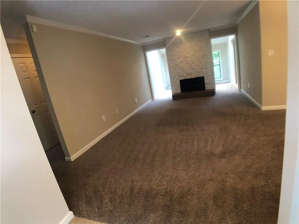 8740 Roswell Road Unit 8c, Atlanta, Georgia 30350, 3 Bedrooms Bedrooms, ,2 BathroomsBathrooms,Residential,Sold,8740 Roswell Road Unit 8c,6030712