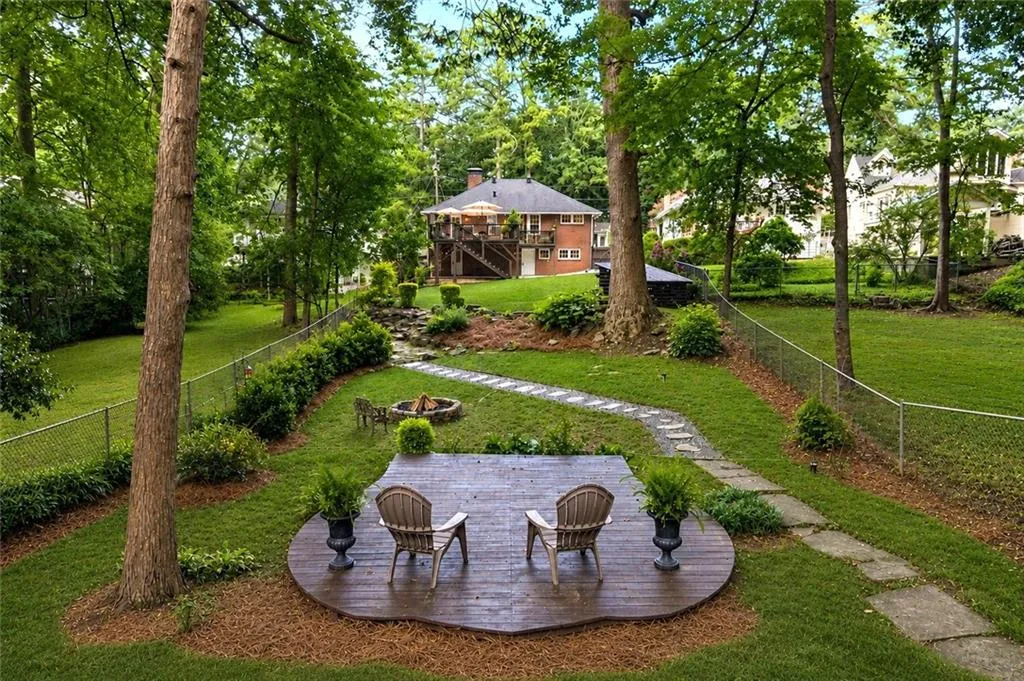 12 Arc Way Ne, Atlanta, Georgia 30305, 3 Bedrooms Bedrooms, 0 ,3 BathroomsBathrooms,Residential,Sold,12 Arc Way Ne,7806575 12 Arc Way Ne, Atlanta, Georgia 30305, 3 Bedrooms Bedrooms, 0 ,3 BathroomsBathrooms,Residential,Sold,12 Arc Way Ne,7806575